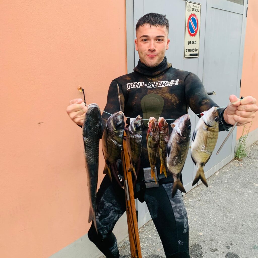 Erik armato di ShortWing